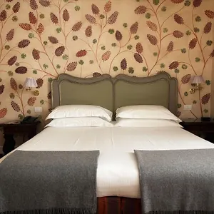 Antica Torre Tornabuoni Bed & Breakfast